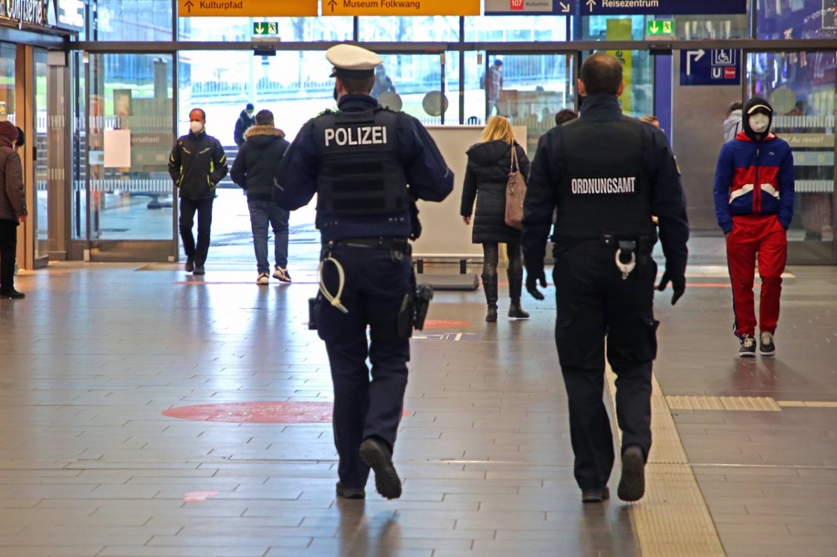 essen-Hauptbahnhof.jpg