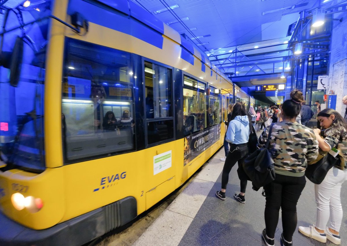 essen-ruhrbahn-stadtmitte.jpg