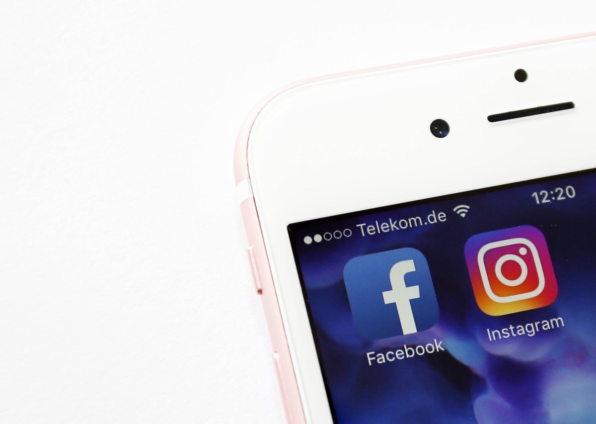 facebook-instagram.jpg