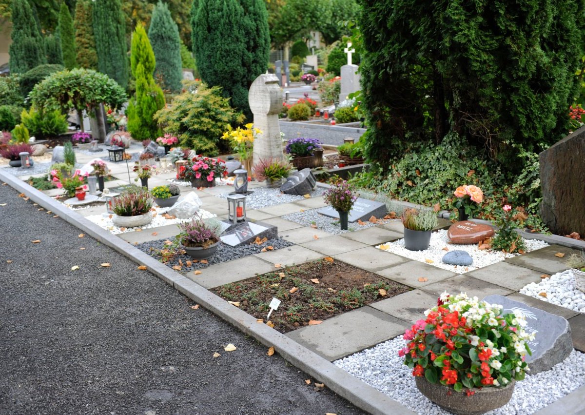 friedhof-duisburg-huckingen.jpg