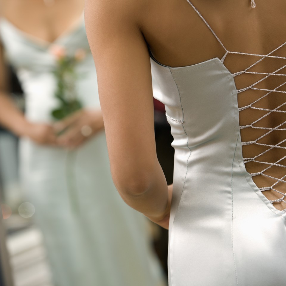 Die Braut will ihrer Trauzeugin vor der Hochzeit ersetzen. Das hat einen bitteren Grund. (Symbolbild)