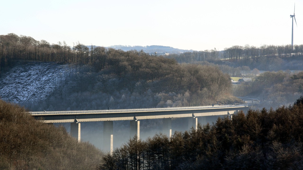 Holt sich die Natur die Talbrücke Rahmede an der A45 wieder zurück?