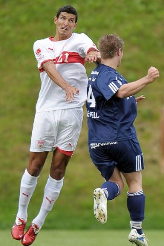 Mit Ricardo Osorio und Pavel Pardo hat der VfB Stuttgart bereits positive Erfahrungen mit Mexikanern gemacht. Diese soll nun Francisco Rodriguez, genannt Maza, fortsetzen. Für den...