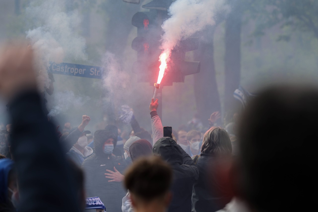 Beim Aufruhr nach dem Aufstieg des VfL Bochum in die erste Bundesliga kam es zu so einigen Anzeigen. 