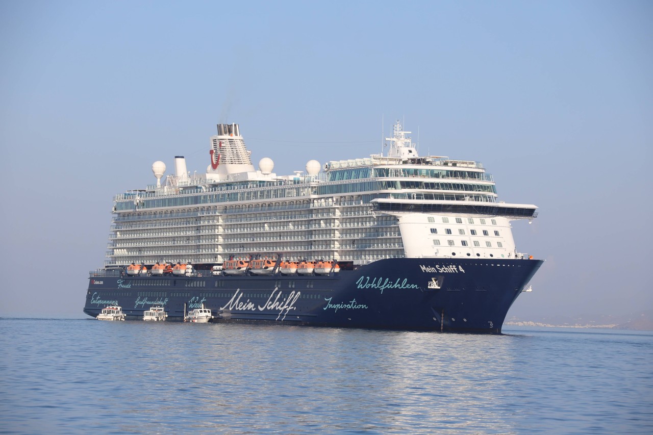 Kreuzfahrt: Passagiere müssen auf den „Mein Schiff“-Reisen in Zukunft auf ein süßes Extra verzichten. 