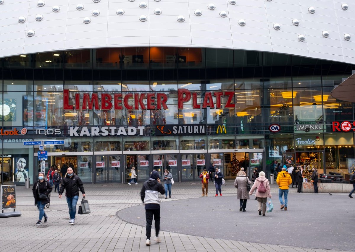 limbecker platz essen.jpg