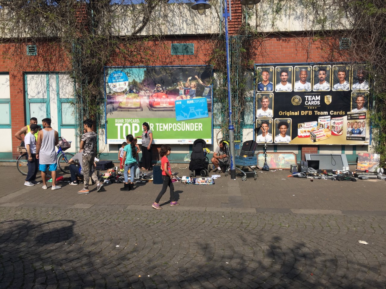 Ein Flohmarkt in Marxloh.