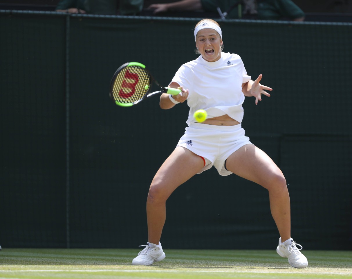 Jelena Ostapenko ist bekannt für ihren offensiven Spielstil.