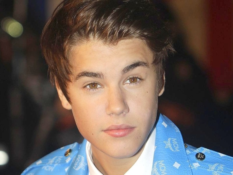Justin Biebers Mutter, Patricia Lynn Pattie Mallette, bekam ihren Sohn mit 18 Jahren. Mallette hatte viele Gelegenheitsjobs und...