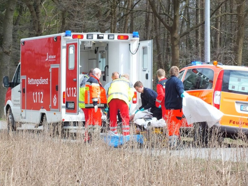 ...ein Feuerwehrmann leicht verletzt.