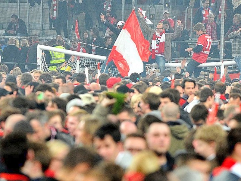 Fortuna Düsseldorf jubelt über den Aufstieg im Relegationsspiel gegen Hertha BSC.