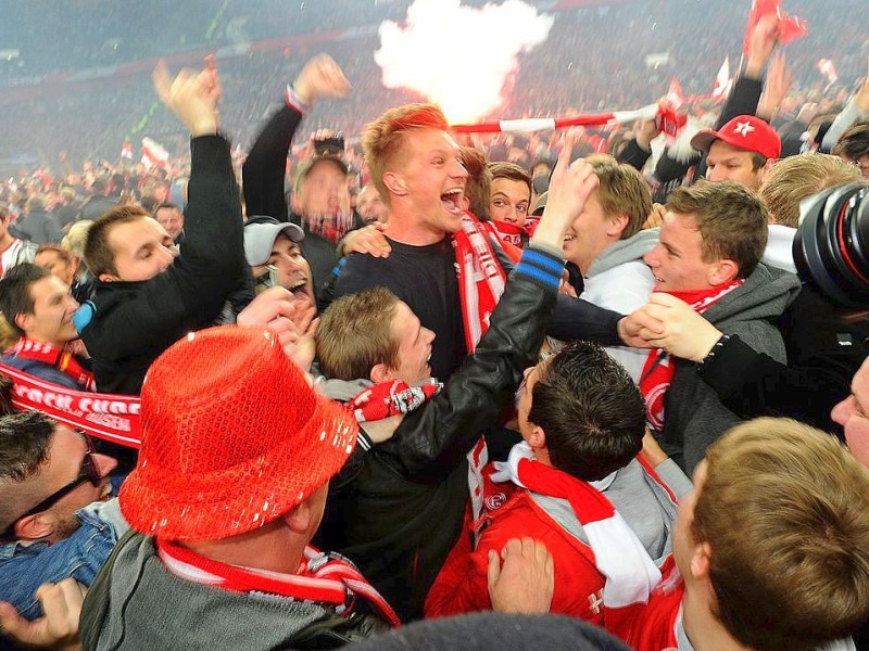 Fortuna Düsseldorf jubelt über den Aufstieg im Relegationsspiel gegen Hertha BSC.