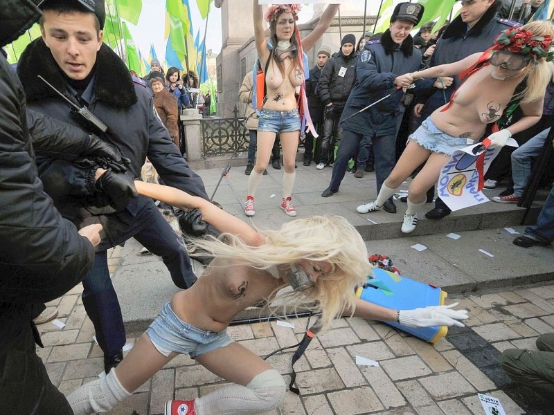 Demonstrantinnen der Femen Bewegung in Kiew.