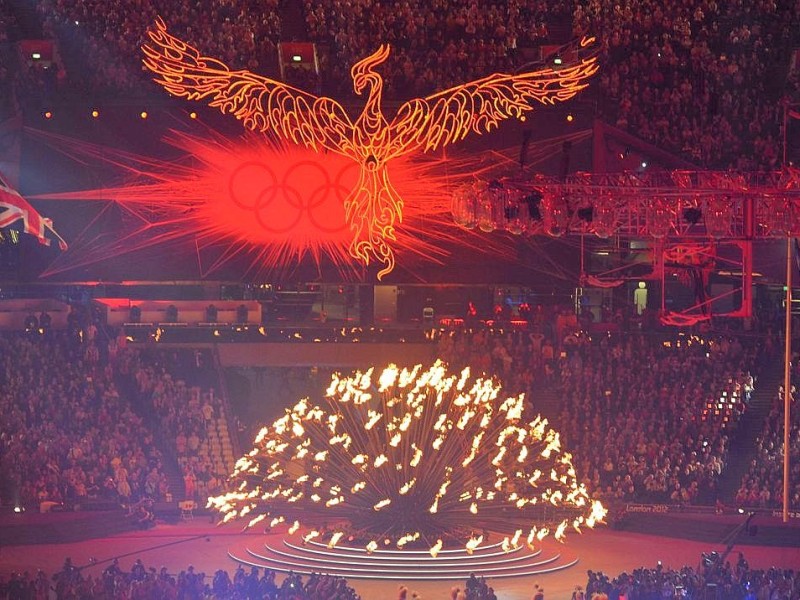 Abschlussfeier in London: Mit einer gigantischen Show sind die Olympischen Sommerspiele 2012 zu Ende gegangen.