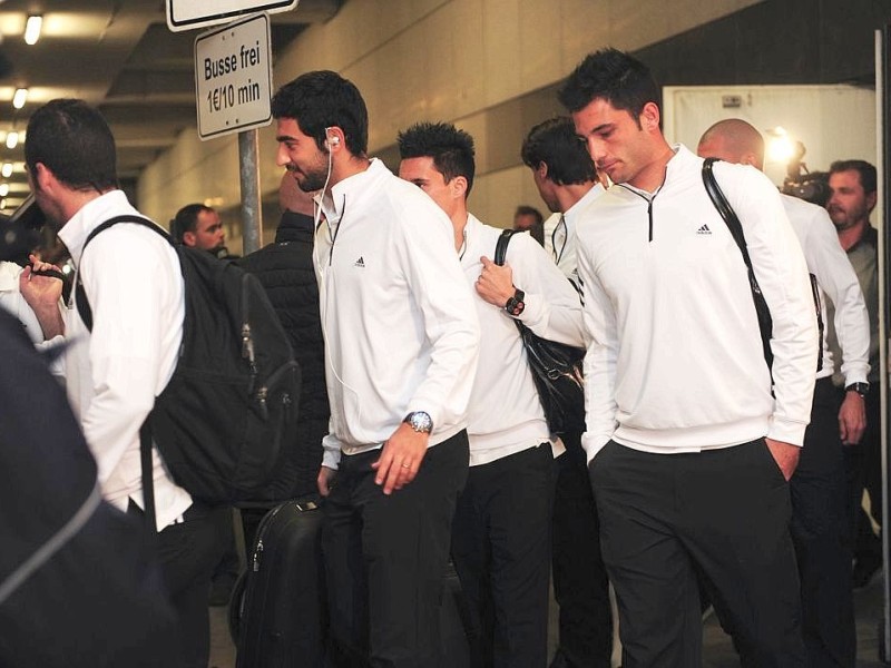 Ankunft der Spieler von Real Madrid vor dem Champions League Spiel gegen Dortmund.Foto: Knut Vahlensieck