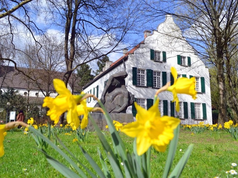 Hier gibt es das ist das älteste Wohngebäude im Norden Duisburgs zu entdecken: den Oberhof. Er steht bereits seit dem Frühmittelalter und war lange Zeit ein Adelssitz.