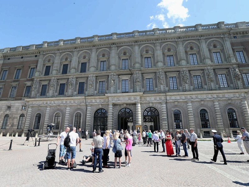 Die Schweden feiern mit Prinzessin Madeleine und ihrem Bräutigam