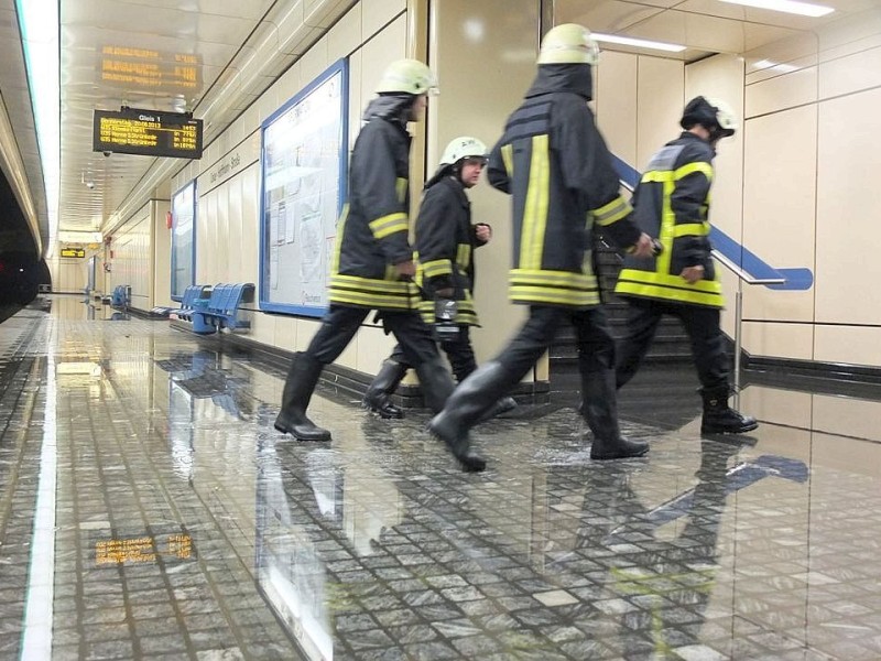 Einsatz der Bochumer Feuerwehr beim Unwetter. Foto: Lutz Leitmann/Stadt Bochum, Presseamt.