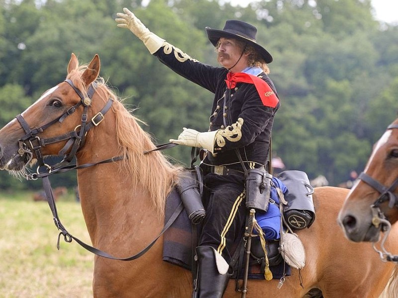 Amerikaner spielen zum 150. Jahrestag die entscheidende Schlacht des amerikanischen Bürgerkrieges in Gettysburg nach.