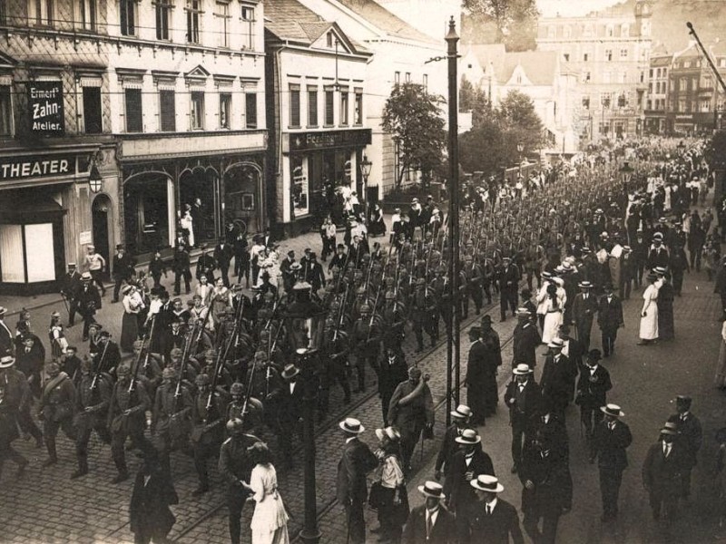 Auszug des Reserve-Infanterieregiment 81 während der Mobilmachung  im August 1914.