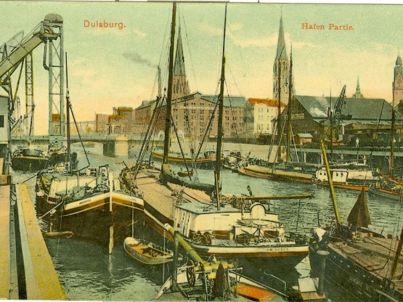 Der Hafen im Jahr 1907. Im Museum der Deutschen Binnenschifffahrt findet man noch weitere historische Ansichten.