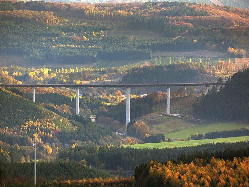 Das Sauerland im Herbst: Nuttlar.