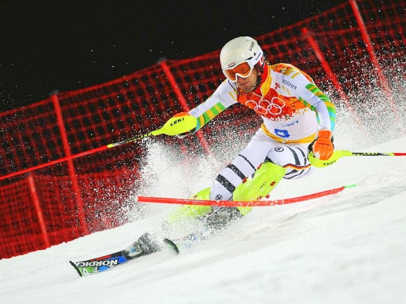 Der zweite Lauf im Slalom folgte: Fritz Dopfer haute richtig einen raus - Platz drei - allerdings nur bis zum allerletzten Starter. Der verdrängte ihn dann noch auf den undankbaren vierten Platz.