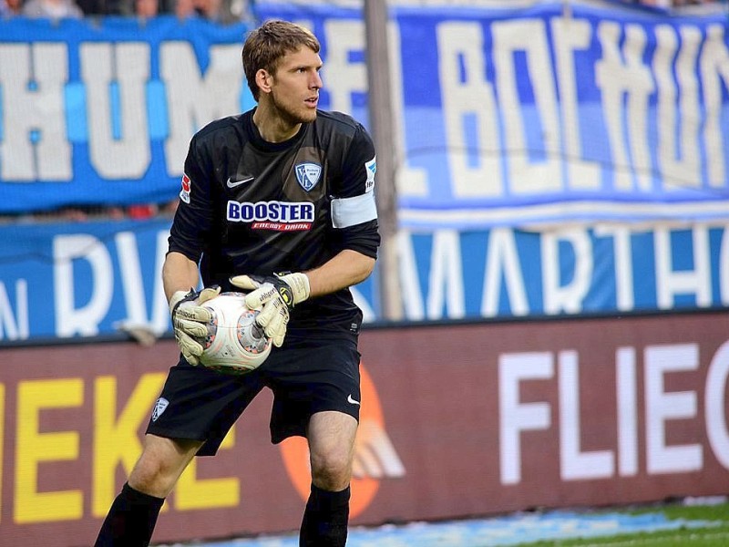 Der VfL Bochum verliert sein Heimspiel gegen Arminia Bielefeld mit 1:4. Die Impressionen aus dem Rewirpower-Stadion.