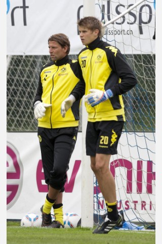 ... die Torhüter Roman Weidenfeller und Mitchell Langerak, die sich natürlich auch in Bad Ragaz auf die kommende Saison vorbereiten, ...