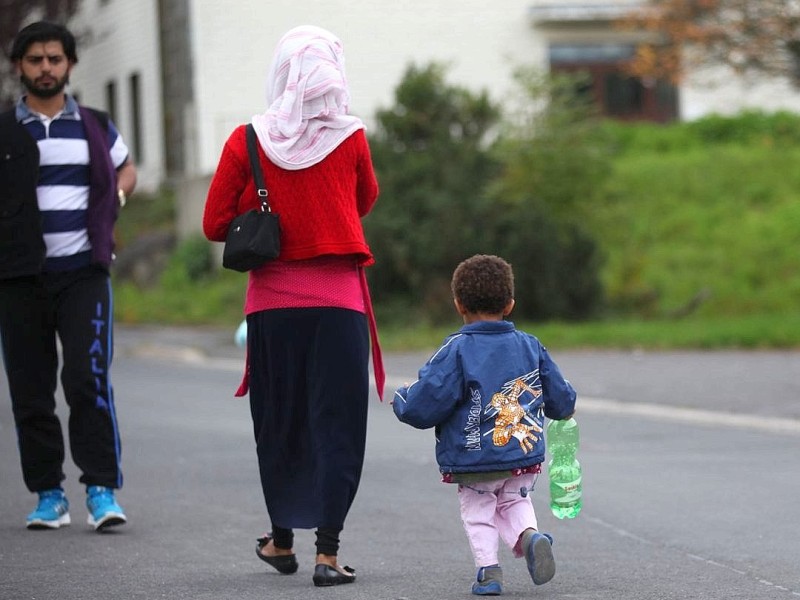 Flüchtlinge auf eine friedliche Zukunft können. Das Thema...