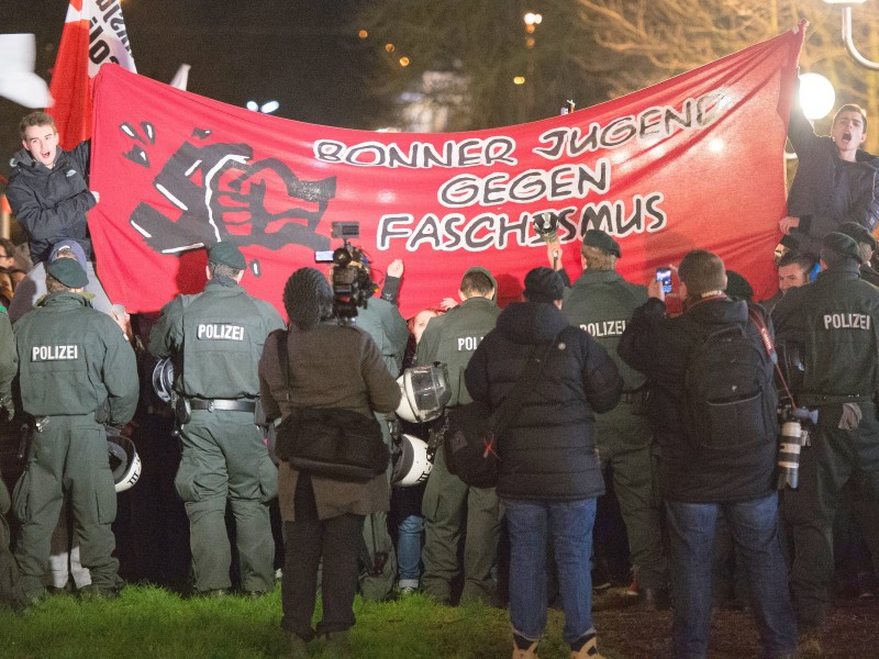 Zur Demo selbst waren nämlich nur 300 Teilnehmer gekommen.