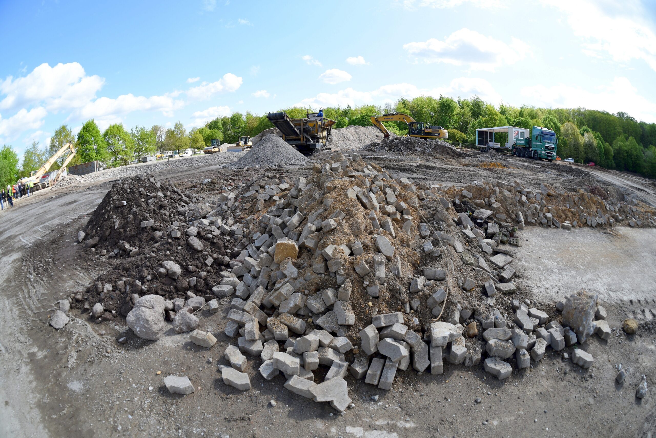 Die Großbaustelle im Mai 2015.