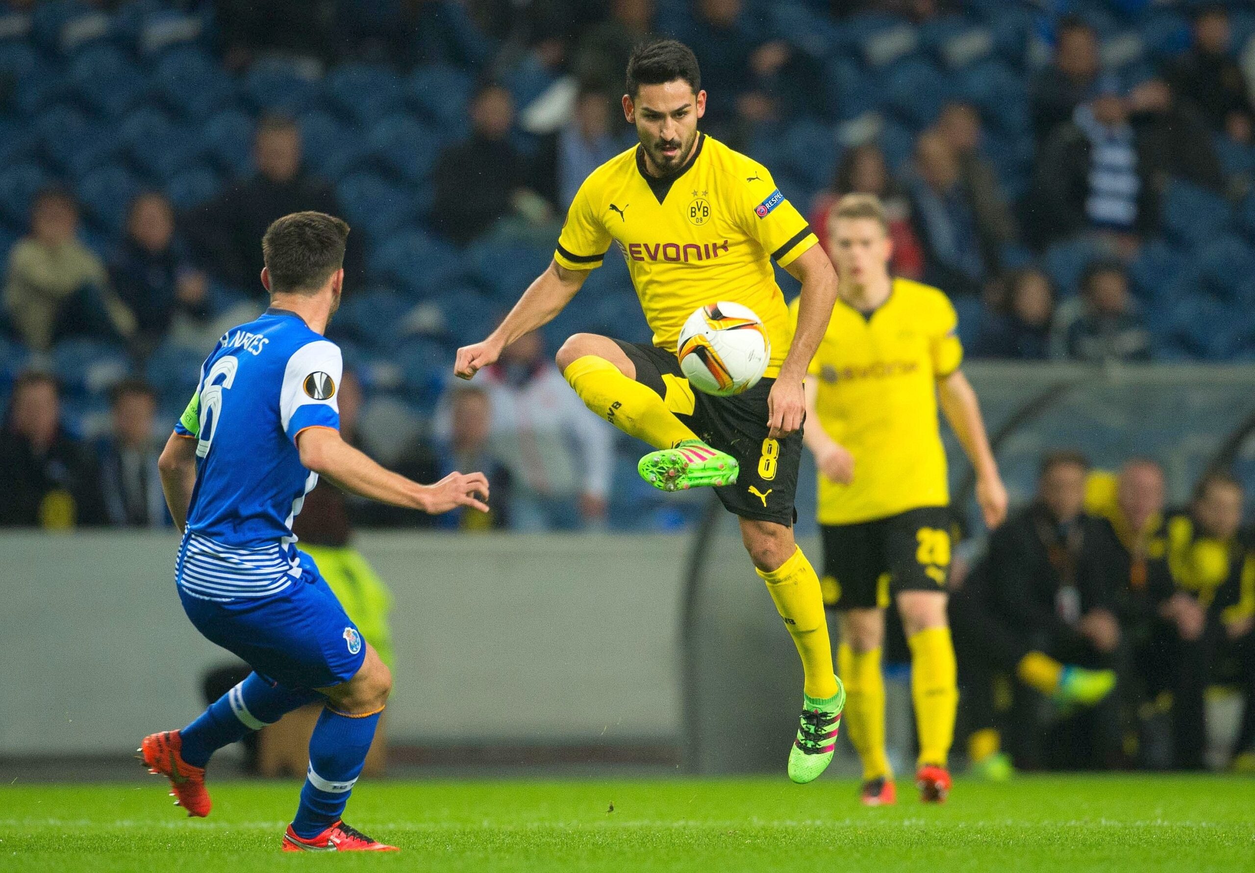 Das Tor für den BVB war ein Eigentor durch Portos Torhüter Iker Casillas.