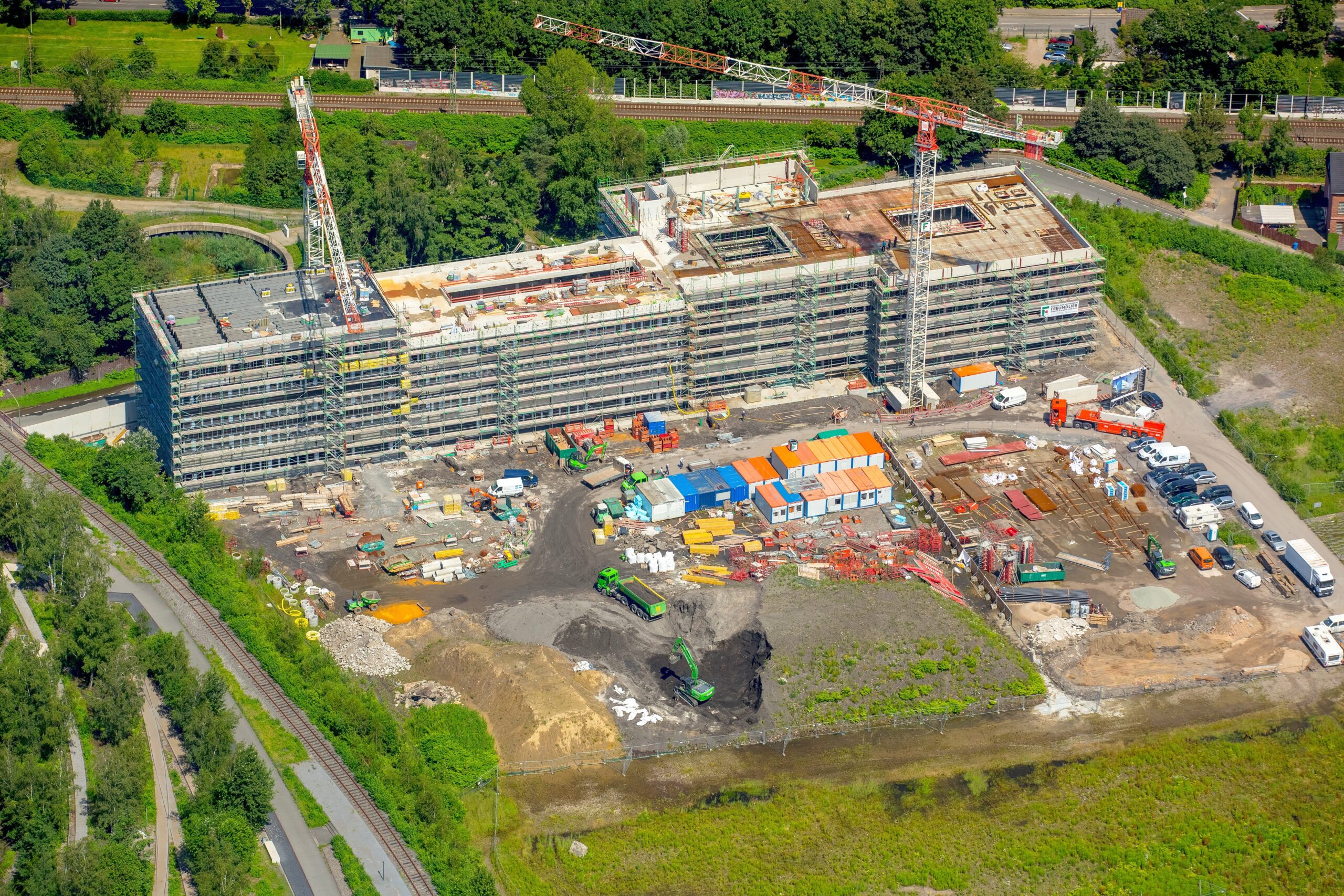 Der Neubau der Folkwang Universität der Künste. Auftraggeber und Mieter ist das Land NRW, das für rund 700 Studenten und Lehrkräfte bis Mitte 2017 die neue Uni errichten will.