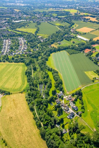 Das Hexbachtal im Drei-Städte-Eck Oberhausen, Essen, Mülheim.