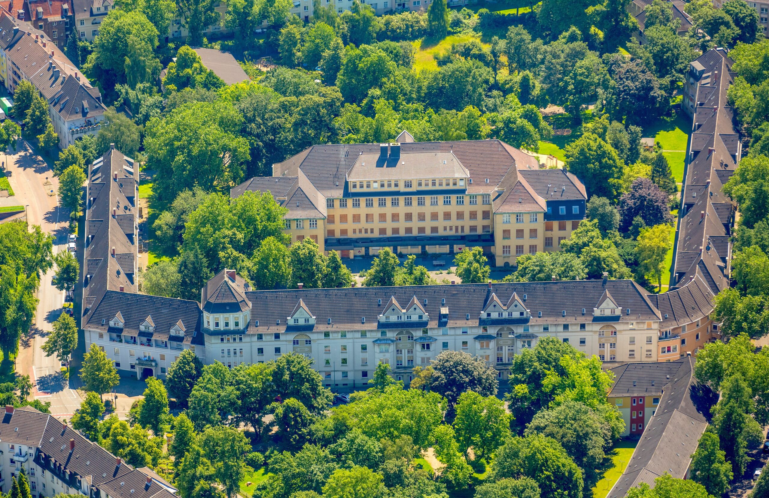 Die ehemalige Schule Bärendelle in Frohnhausen.