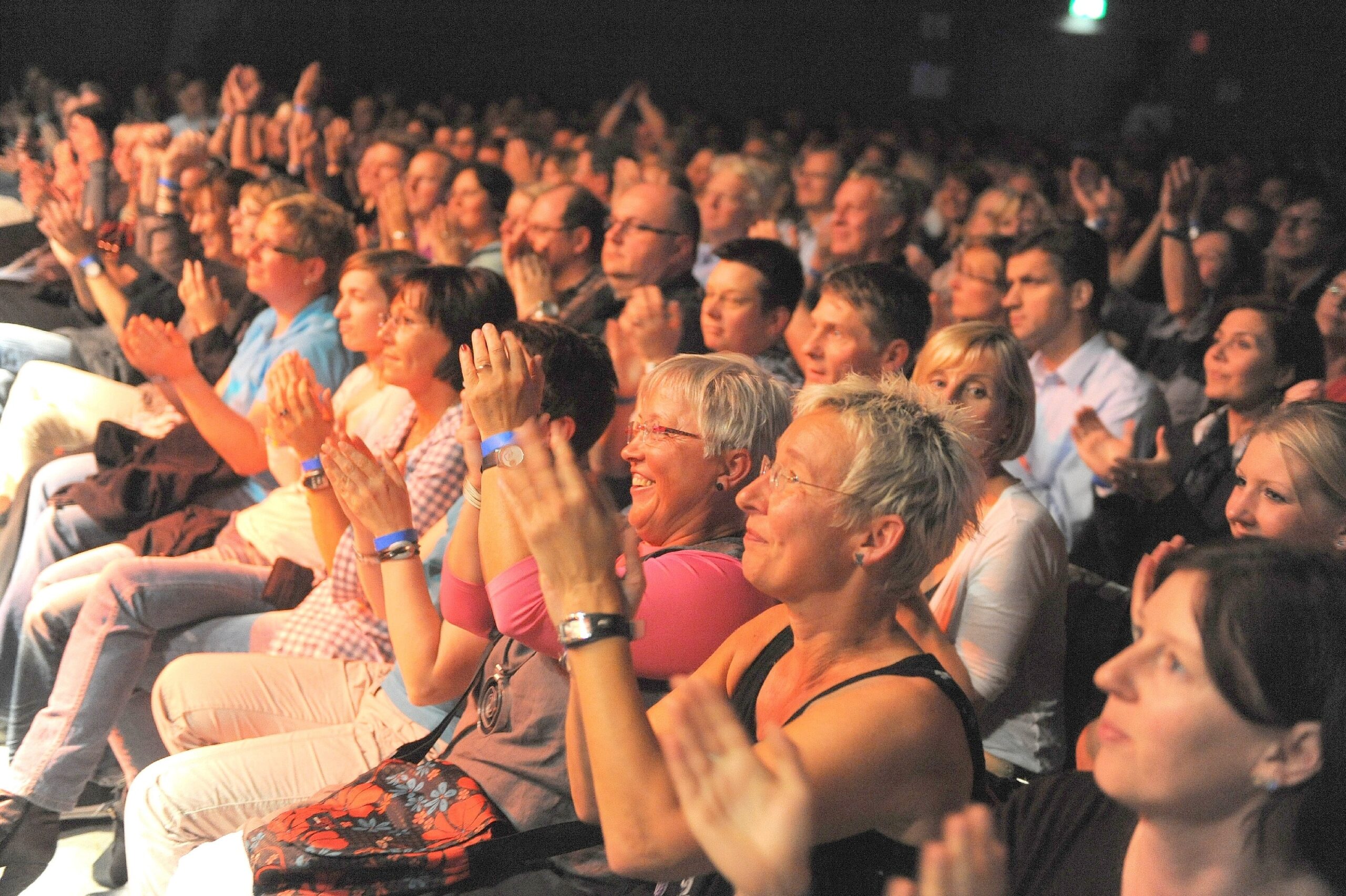 Im Nu ausverkauft! Der britische Pianist und Shomaster Jools Holland brachte Herbert Grönemeyer und Marc Almond als Überraschungsgast zum Konzert ins FZW nach Dortmund mit. (15. September 2011)