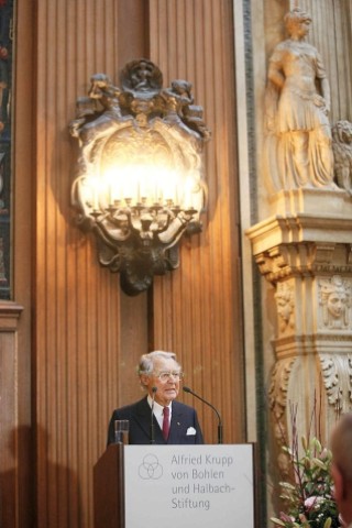 Berthold Beitz ist die prägende Krupp-Figur der Nachkriegsgeschichte. Bis heute ist er der Vositzende der Krupp-Stiftung. Foto: Reuters