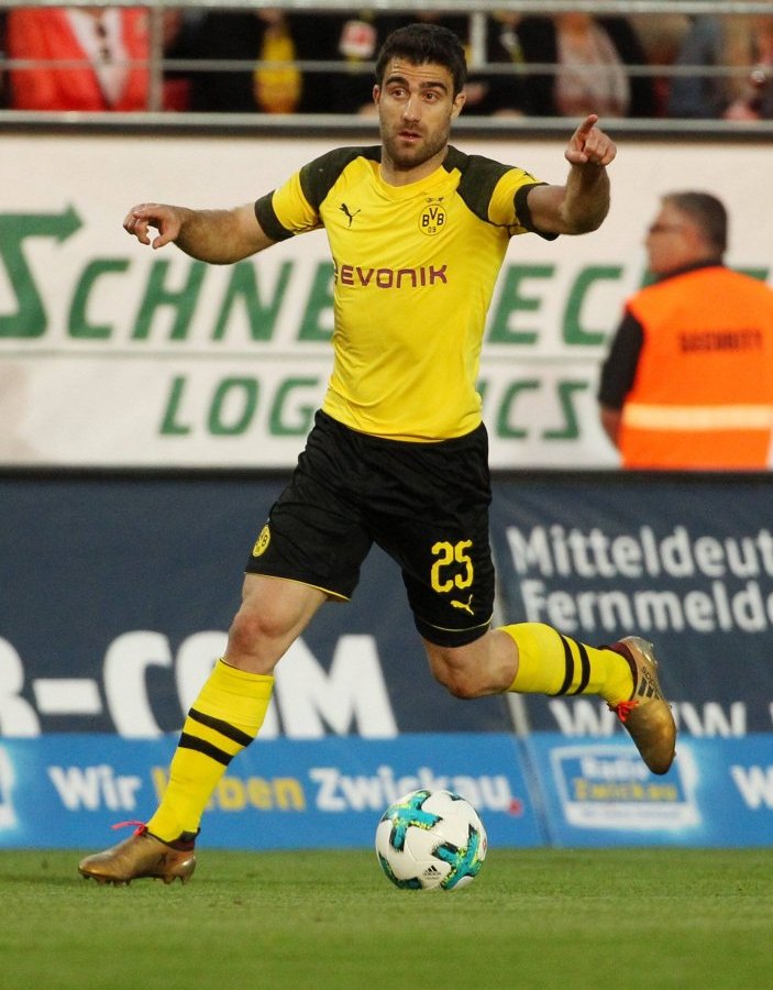 sokratis-bvb-borussia-dortmund