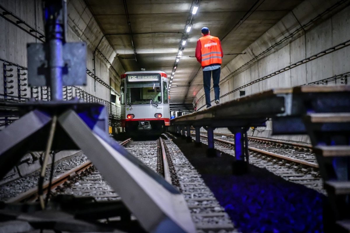 ubahn-gelsenkirchen-einsatz.jpg