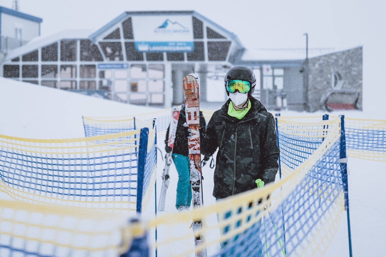 Urlaub in der Schweiz: Skiurlaub ohne Corona-Impfung ist nicht mehr möglich. (Symbolbild)