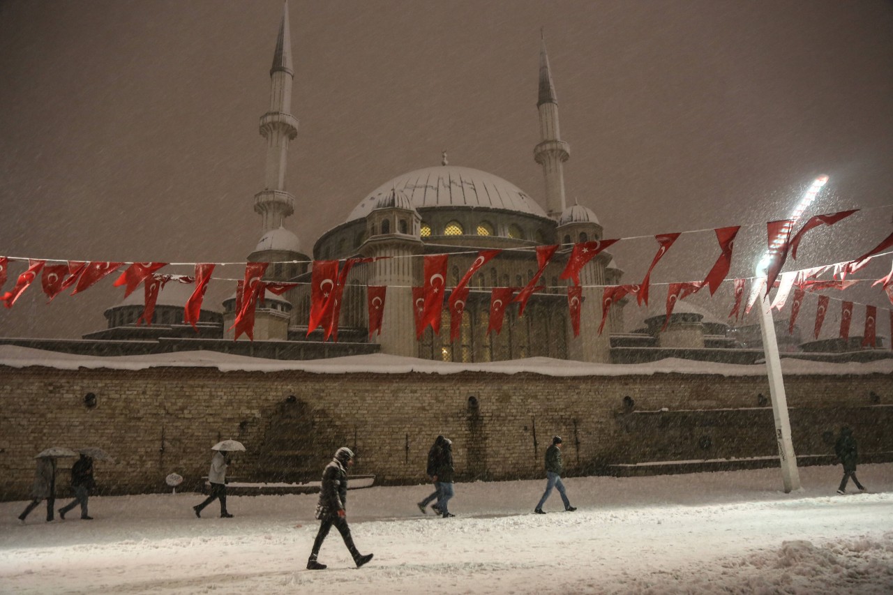 Urlaub in der Türkei: Statt Sonnenbad können die Urlauber eher ihre Langlaufskier anschnallen. 