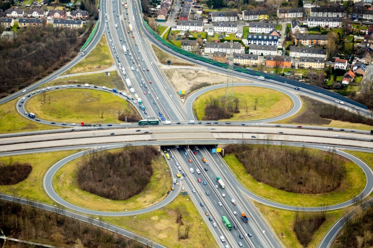 verkehr stau duisburg oberhausen dortmund A1 A2 A40 A59