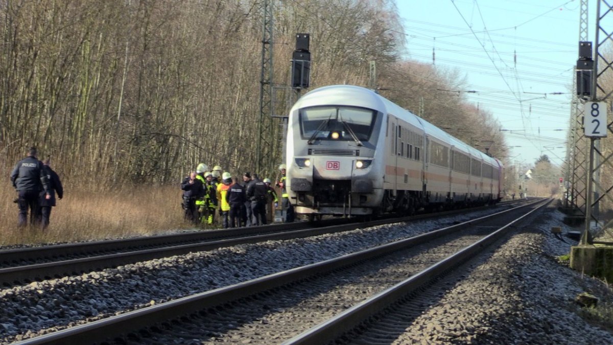 20180213_Notarzteinsatz_DB_Bochum_ANC-NEWS-07.JPG