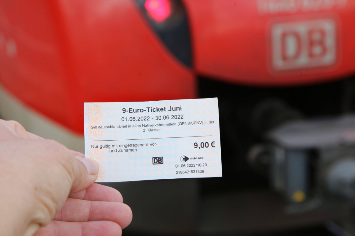 9-Euro-Ticket.jpg