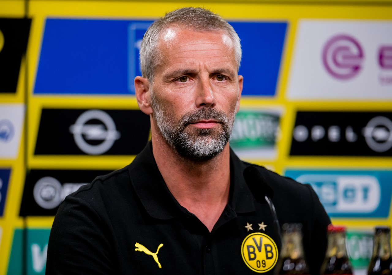 Borussia Dortmund: Marco Rose bei der PK vor dem Spiel gegen Eintracht Frankfurt. 