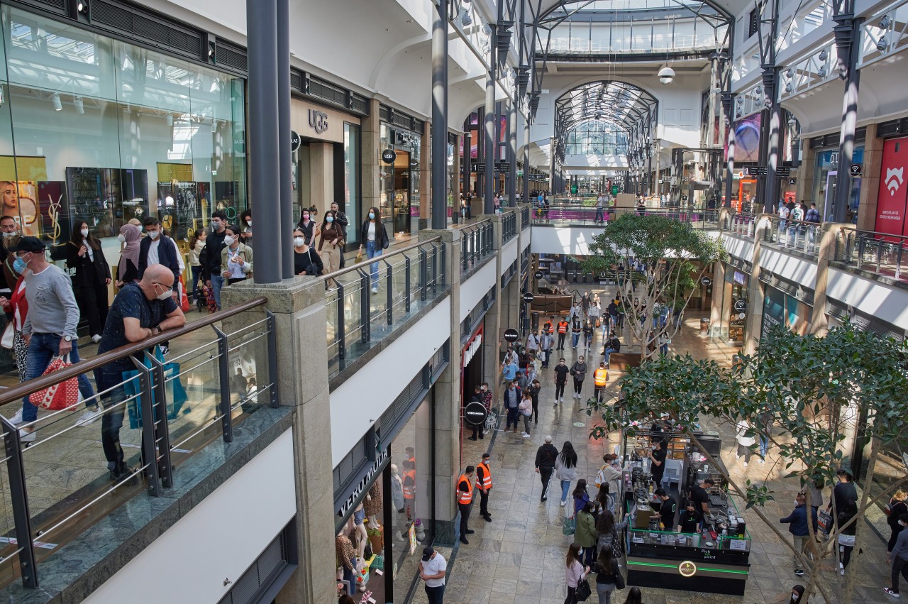 Im Centro Oberhausen macht die Modekette Orsay dicht. (Symbolbild)