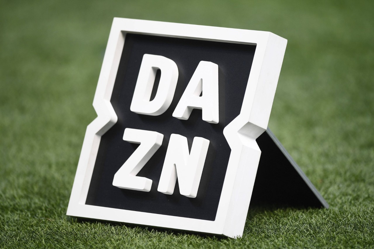 DAZN schnappt sich ein millionenschweren Deal und sticht Sky aus.