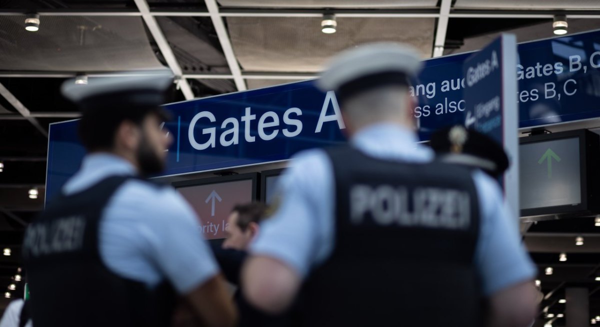 Düsseldorf Flughafen.jpg