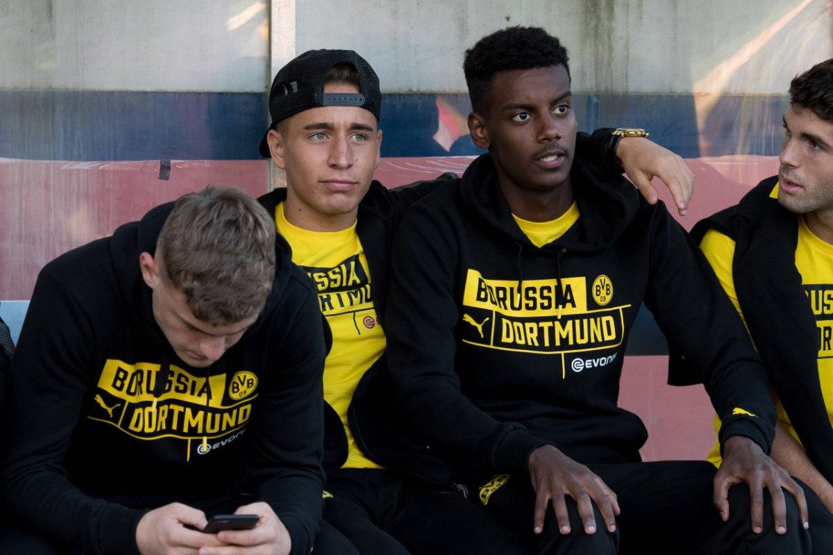 Emre Mor BVB.jpg